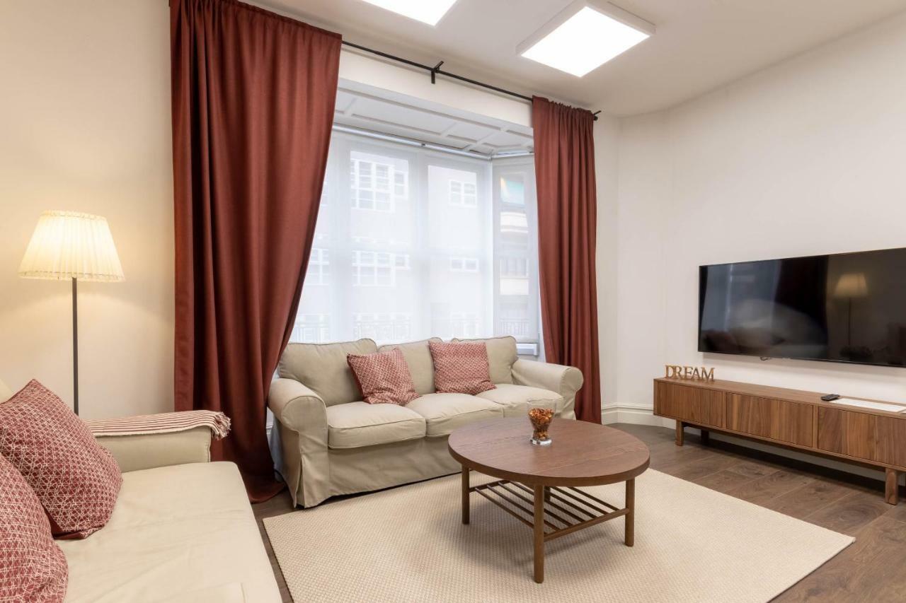 Apartment By Kyosai *
